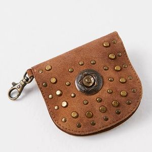FREE PEOPLE Studded Clip On Wallet Brown‎ Suede Chain Western Cowgirl Festival